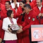 ¿Cinismo o Desmemoria? Alito Moreno «abre las puertas» del PRI a Rosario Robles